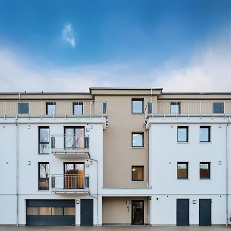 Moderne Apartments Mit Highspeed-Wlan Und Gratis-Tiefgarage Ihr Perfekter Rueckzugsort Nahe Dem Zentrum Und Der Therme I Barrierearm บาดคิสซินเงิน ภายนอก รูปภาพ