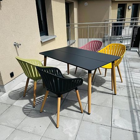 Moderne Apartments Mit Highspeed-Wlan Und Gratis-Tiefgarage Ihr Perfekter Rueckzugsort Nahe Dem Zentrum Und Der Therme I Barrierearm บาดคิสซินเงิน ภายนอก รูปภาพ