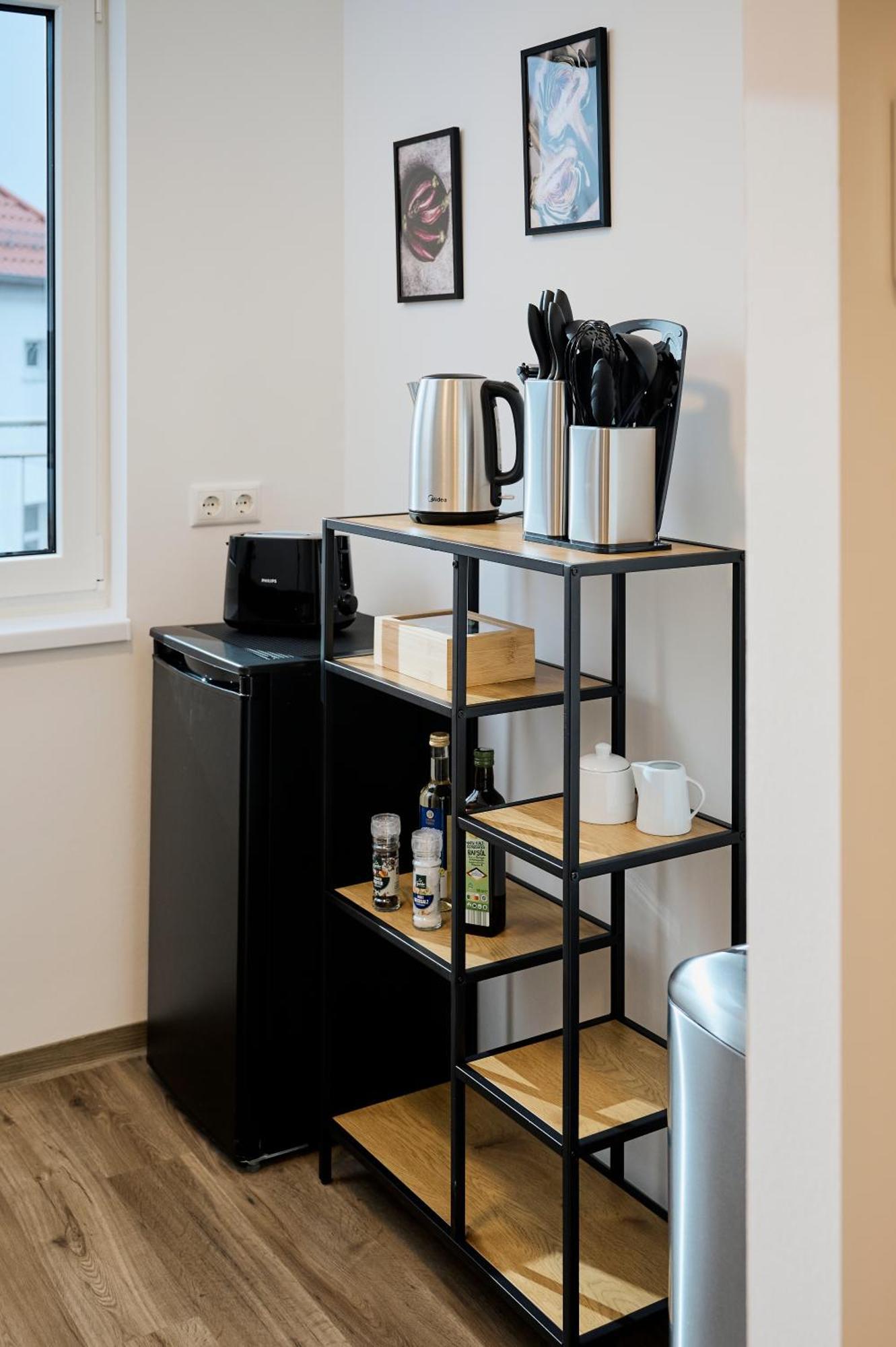 Moderne Apartments Mit Highspeed-Wlan Und Gratis-Tiefgarage Ihr Perfekter Rueckzugsort Nahe Dem Zentrum Und Der Therme I Barrierearm บาดคิสซินเงิน ภายนอก รูปภาพ