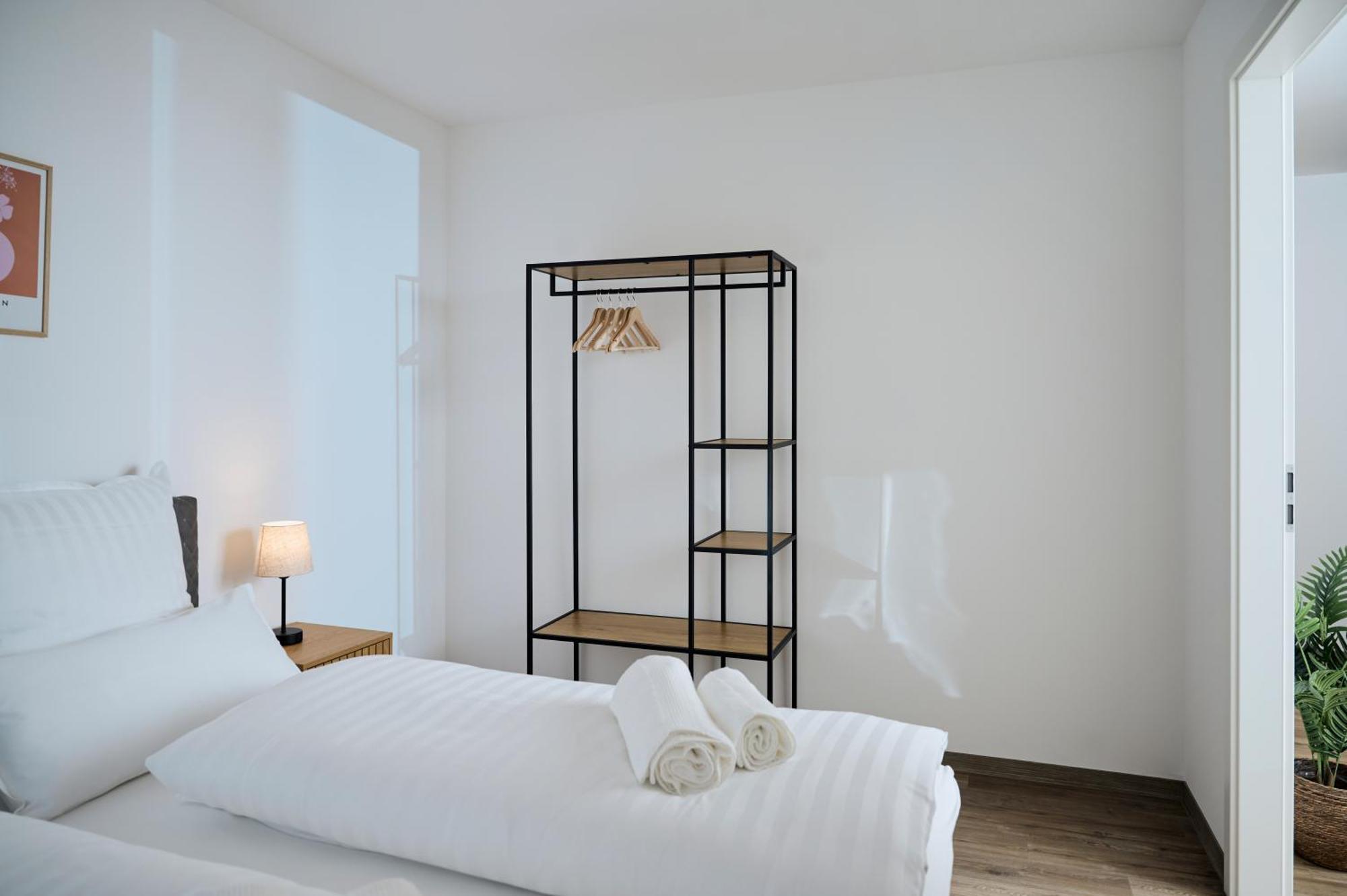 Moderne Apartments Mit Highspeed-Wlan Und Gratis-Tiefgarage Ihr Perfekter Rueckzugsort Nahe Dem Zentrum Und Der Therme I Barrierearm บาดคิสซินเงิน ภายนอก รูปภาพ