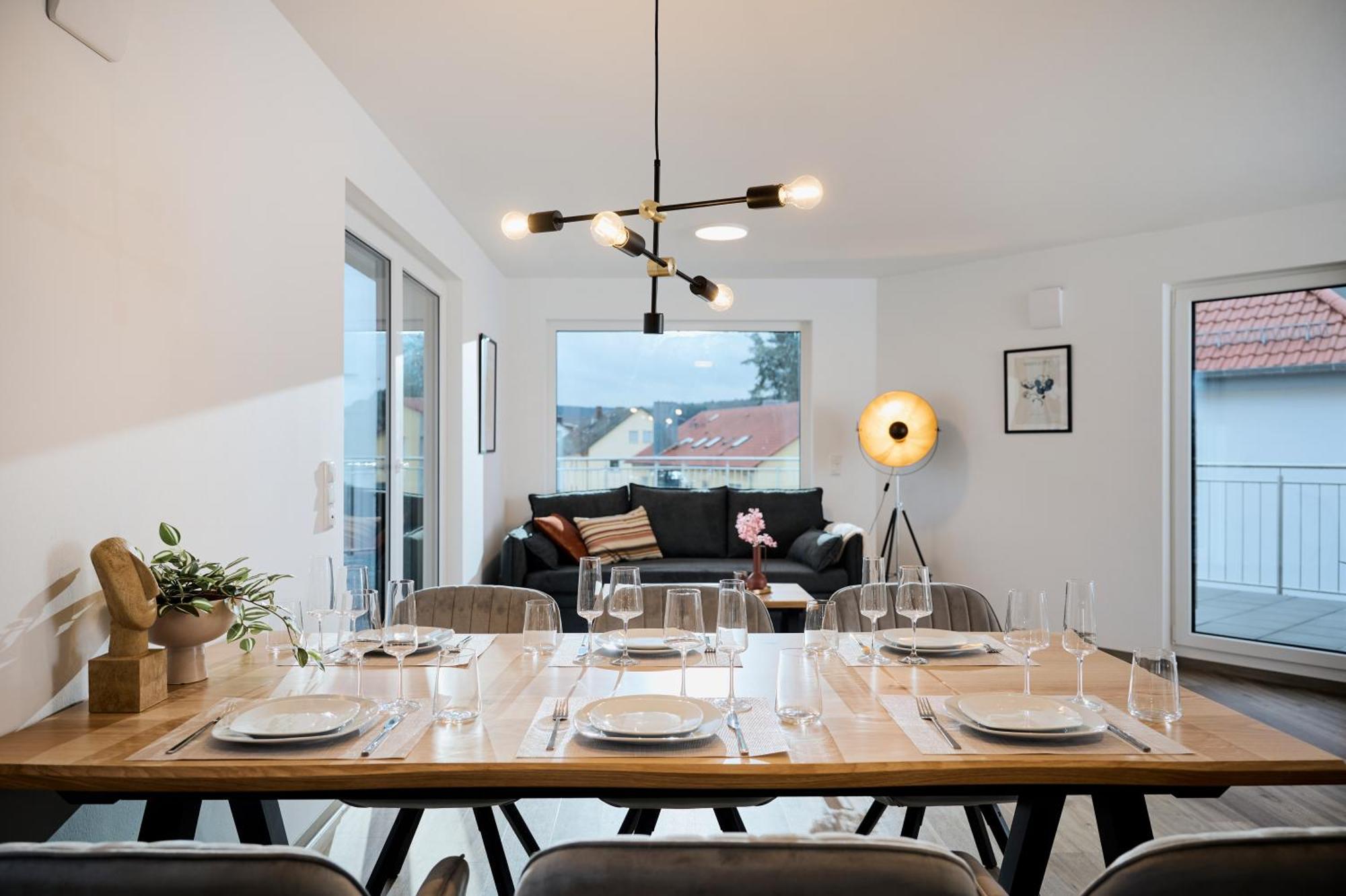Moderne Apartments Mit Highspeed-Wlan Und Gratis-Tiefgarage Ihr Perfekter Rueckzugsort Nahe Dem Zentrum Und Der Therme I Barrierearm บาดคิสซินเงิน ภายนอก รูปภาพ