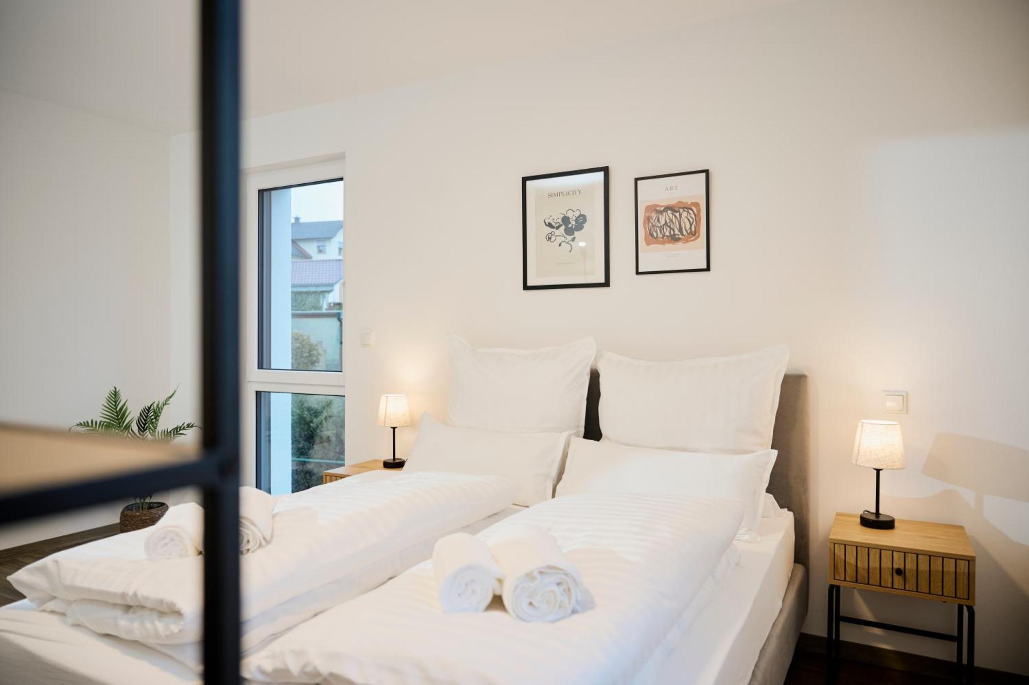 Moderne Apartments Mit Highspeed-Wlan Und Gratis-Tiefgarage Ihr Perfekter Rueckzugsort Nahe Dem Zentrum Und Der Therme I Barrierearm บาดคิสซินเงิน ภายนอก รูปภาพ