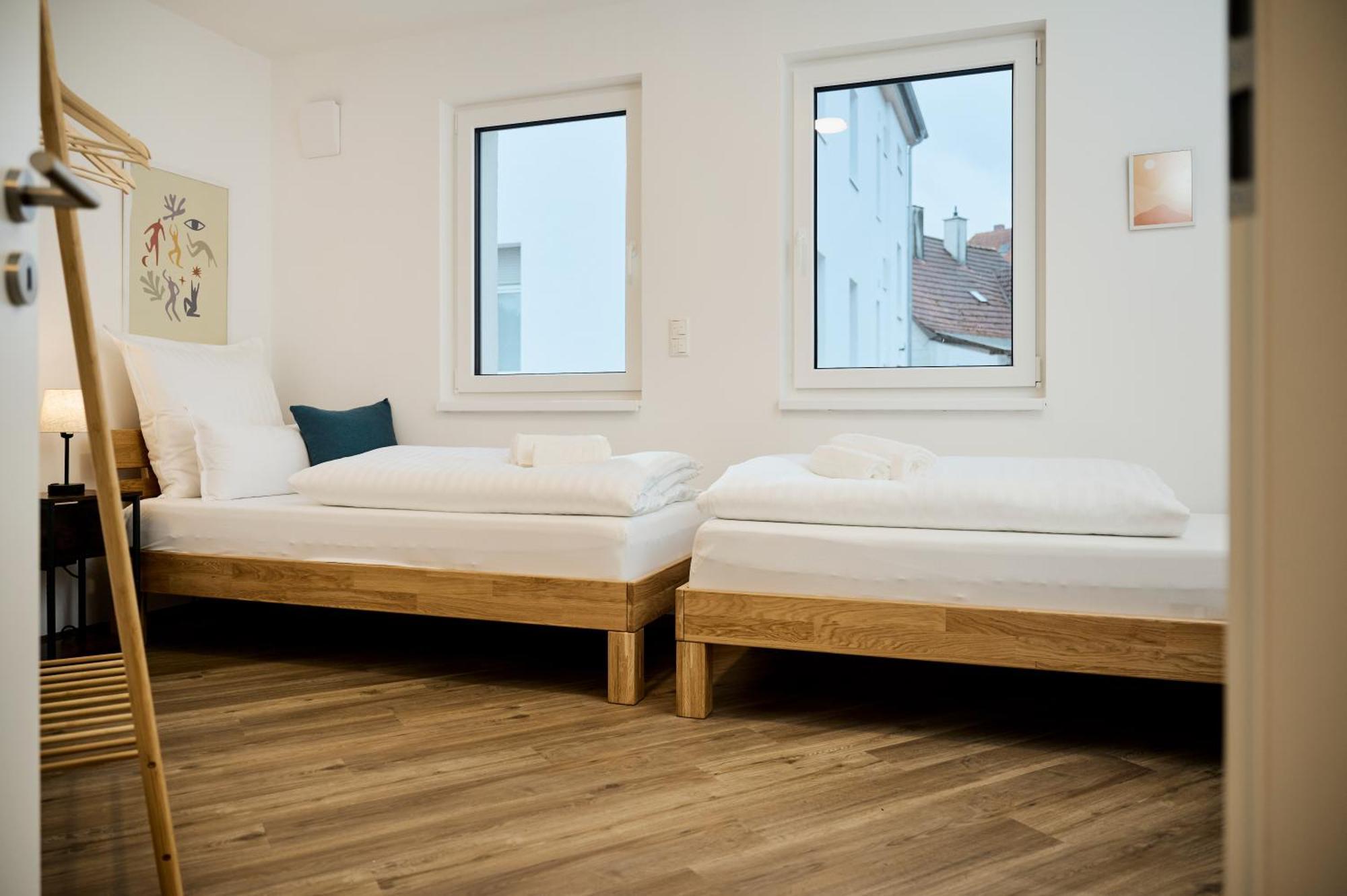 Moderne Apartments Mit Highspeed-Wlan Und Gratis-Tiefgarage Ihr Perfekter Rueckzugsort Nahe Dem Zentrum Und Der Therme I Barrierearm บาดคิสซินเงิน ภายนอก รูปภาพ