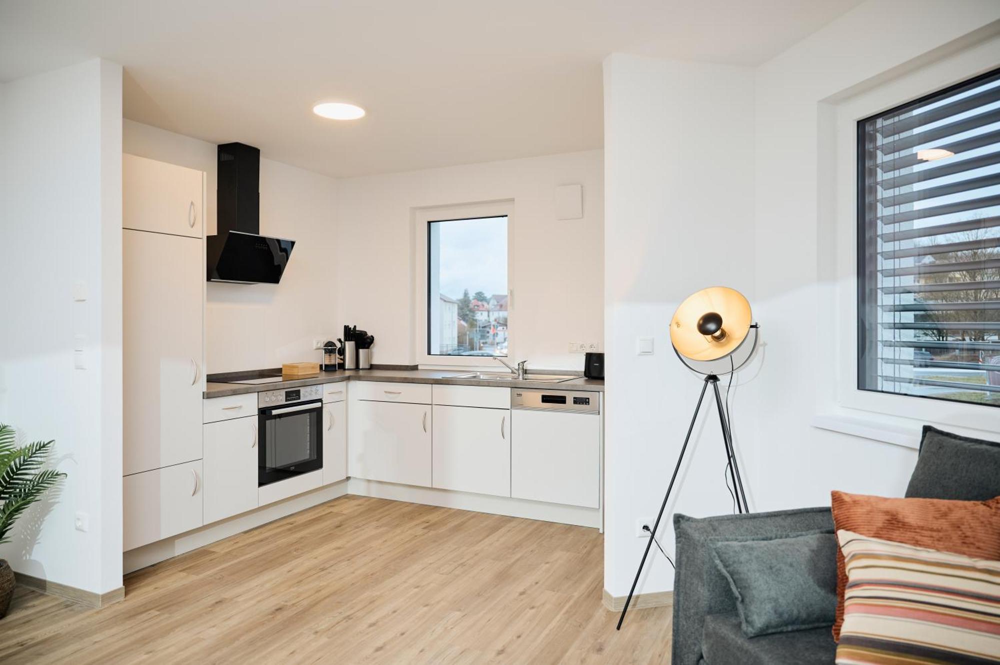 Moderne Apartments Mit Highspeed-Wlan Und Gratis-Tiefgarage Ihr Perfekter Rueckzugsort Nahe Dem Zentrum Und Der Therme I Barrierearm บาดคิสซินเงิน ภายนอก รูปภาพ