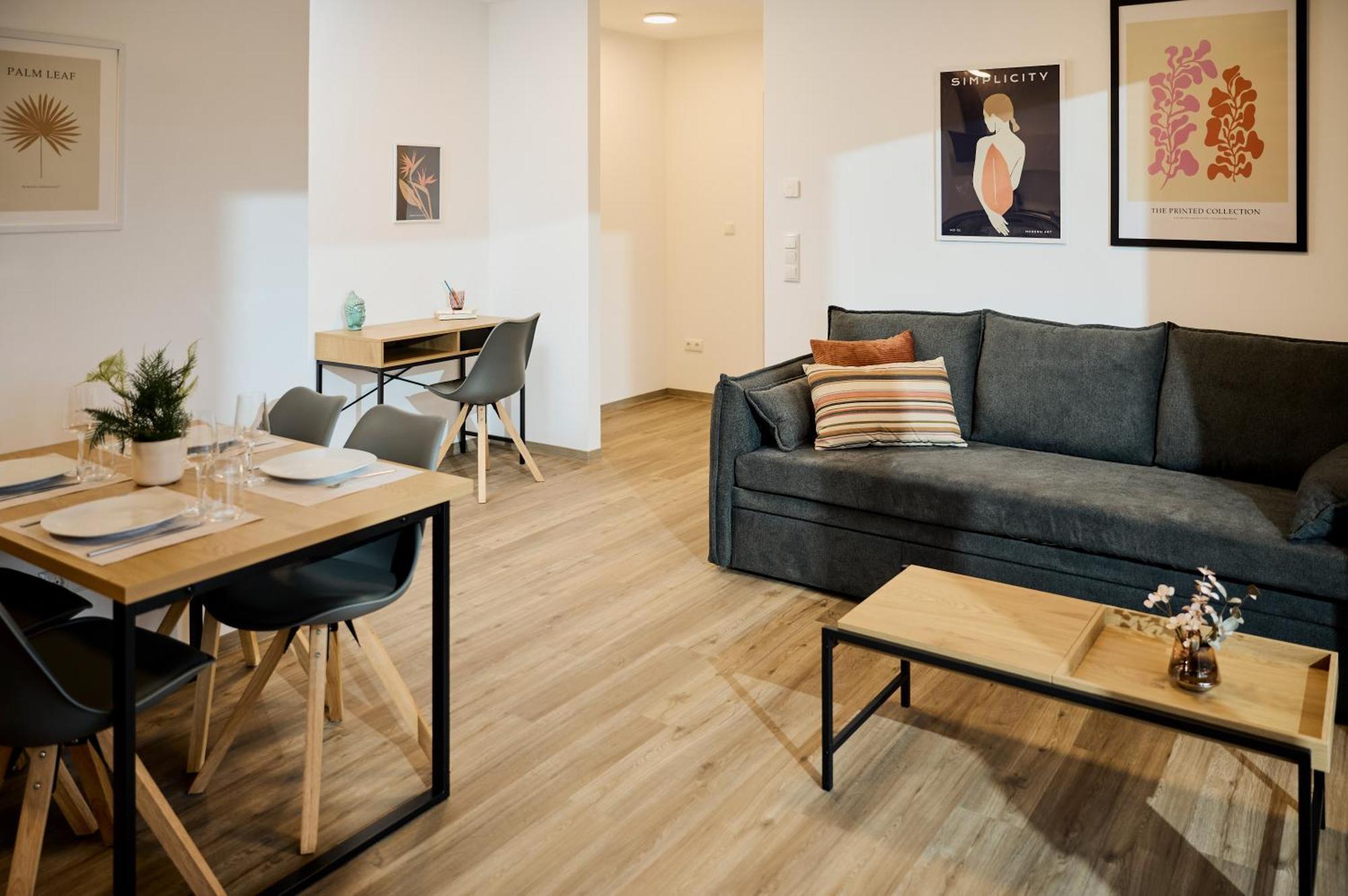 Moderne Apartments Mit Highspeed-Wlan Und Gratis-Tiefgarage Ihr Perfekter Rueckzugsort Nahe Dem Zentrum Und Der Therme I Barrierearm บาดคิสซินเงิน ภายนอก รูปภาพ