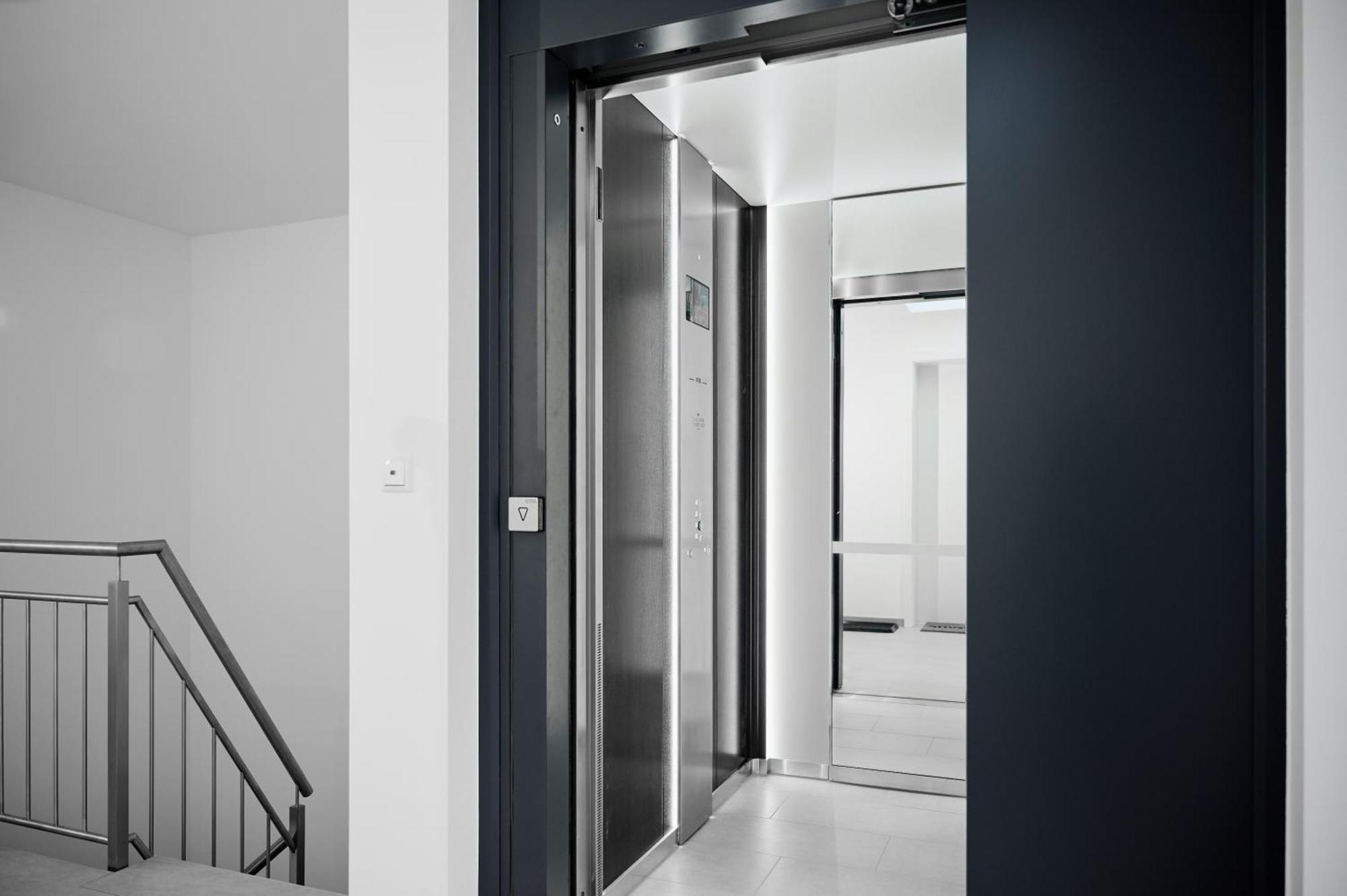 Moderne Apartments Mit Highspeed-Wlan Und Gratis-Tiefgarage Ihr Perfekter Rueckzugsort Nahe Dem Zentrum Und Der Therme I Barrierearm บาดคิสซินเงิน ภายนอก รูปภาพ