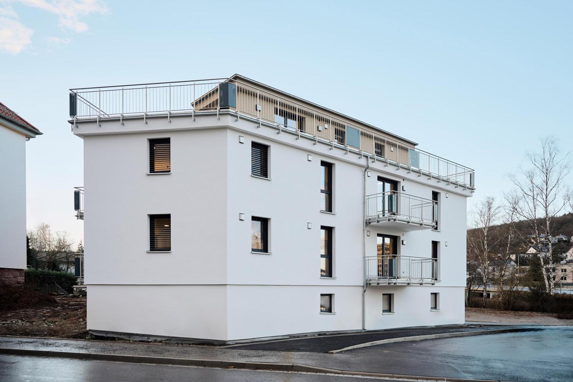 Moderne Apartments Mit Highspeed-Wlan Und Gratis-Tiefgarage Ihr Perfekter Rueckzugsort Nahe Dem Zentrum Und Der Therme I Barrierearm บาดคิสซินเงิน ภายนอก รูปภาพ